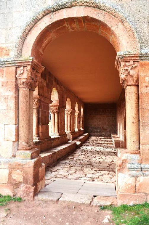 La galería porticada de la ermita de Tiermes, en la provincia de Soria